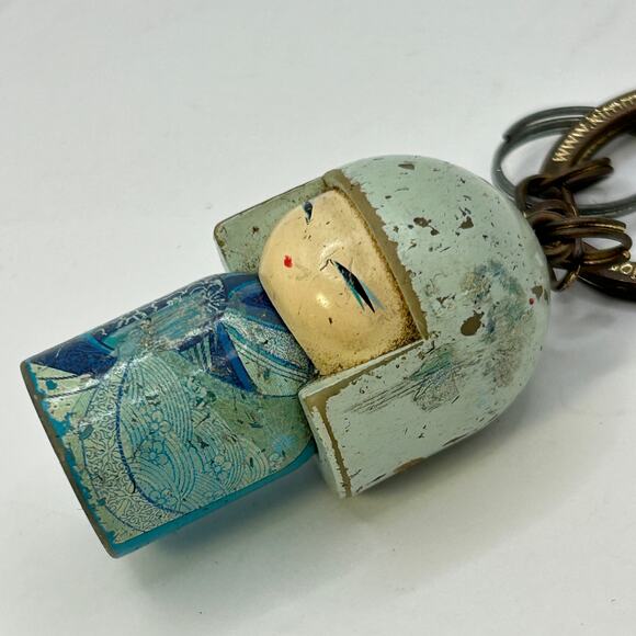 Pre-owned 2" Kimmi Doll Keychain "Misaki" Beautiful Blossom Blue Fair Condition - Picture 8 of 9